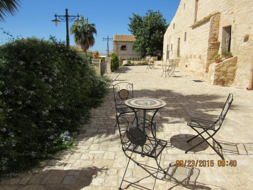 Hostal Silva Suri Marina di Ragusa Exterior foto