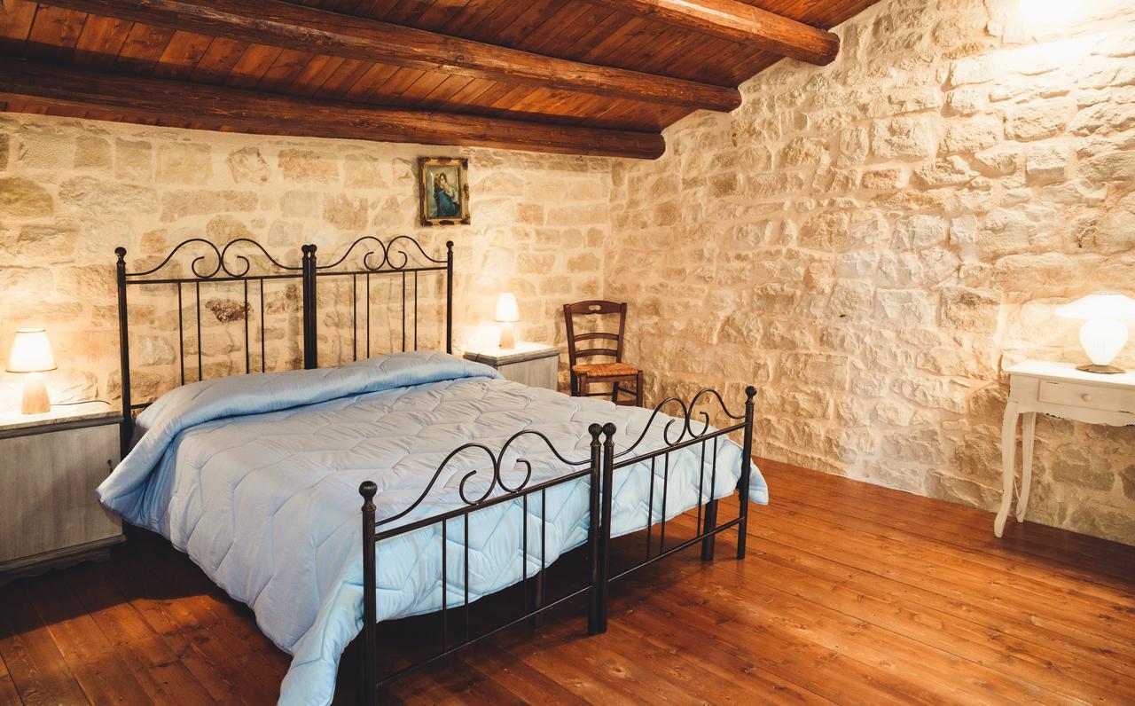 Hostal Silva Suri Marina di Ragusa Exterior foto