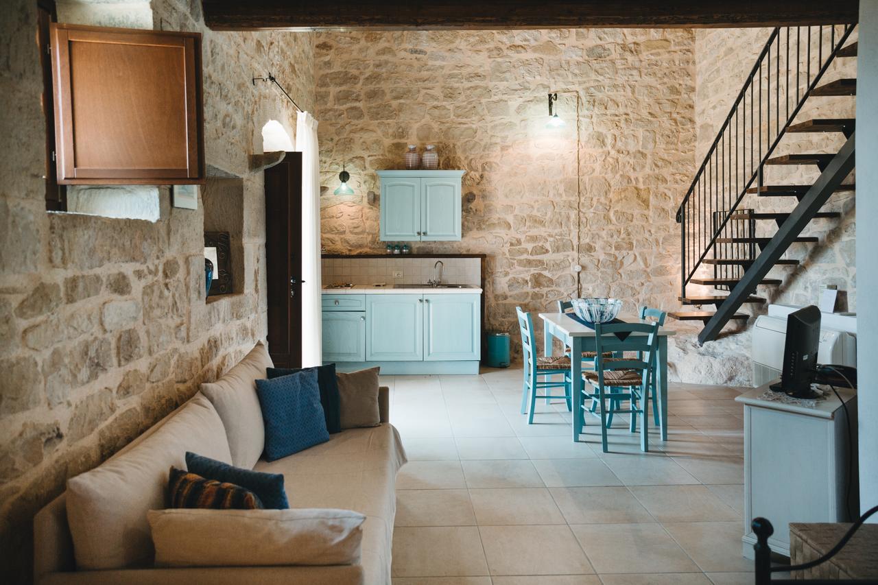 Hostal Silva Suri Marina di Ragusa Exterior foto