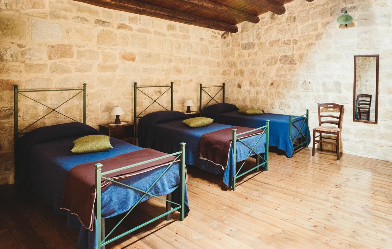 Hostal Silva Suri Marina di Ragusa Exterior foto