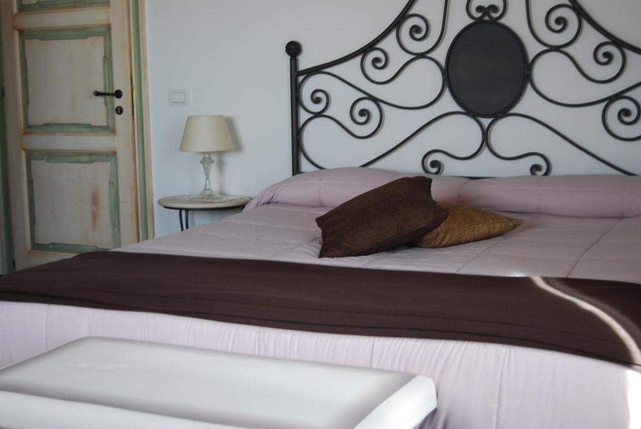 Hostal Silva Suri Marina di Ragusa Exterior foto