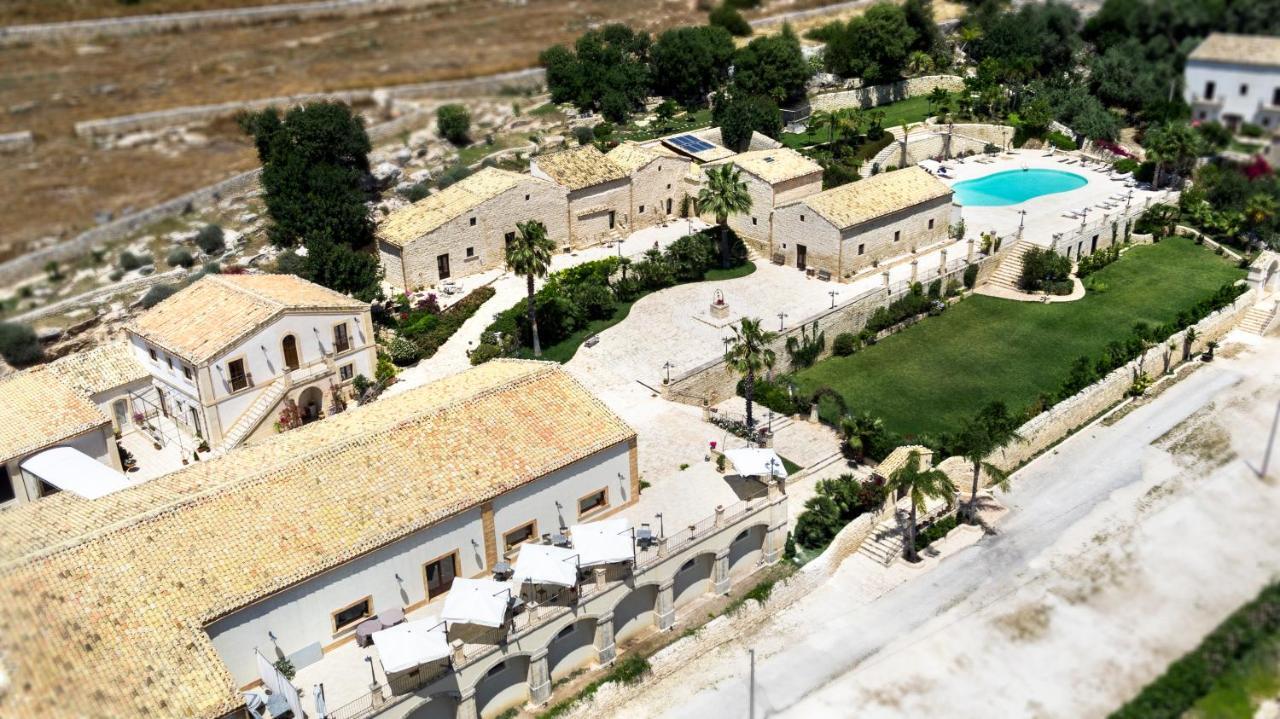 Hostal Silva Suri Marina di Ragusa Exterior foto